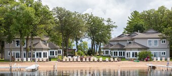 Relaxing Gull Lake Waterside Retreat with Boat Rentals | Nisswa, MN