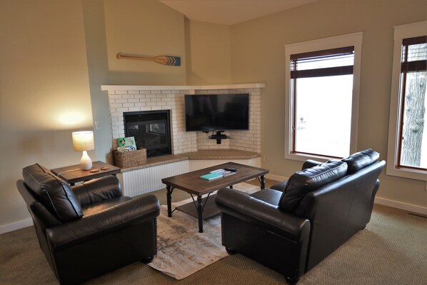 TV, fireplace - Wake Up at the Lake | Waterfront Condo | Sleeps 8 (Nisswa)