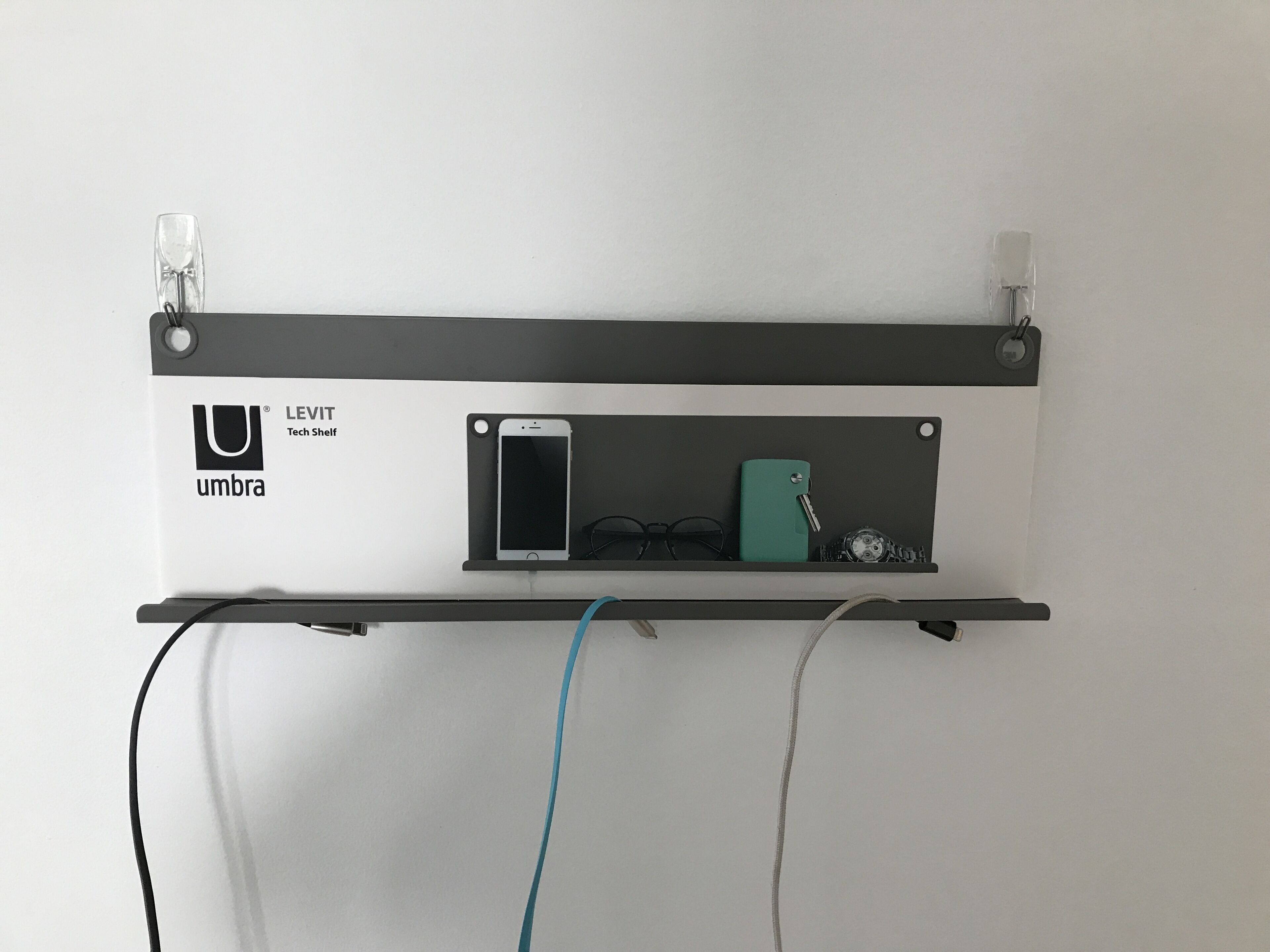 Waterfront - renovated 3 bedrooms 2 full baths cottage