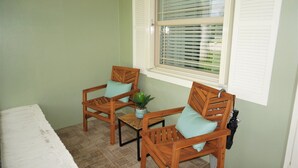 Ferienhaus | Balkon