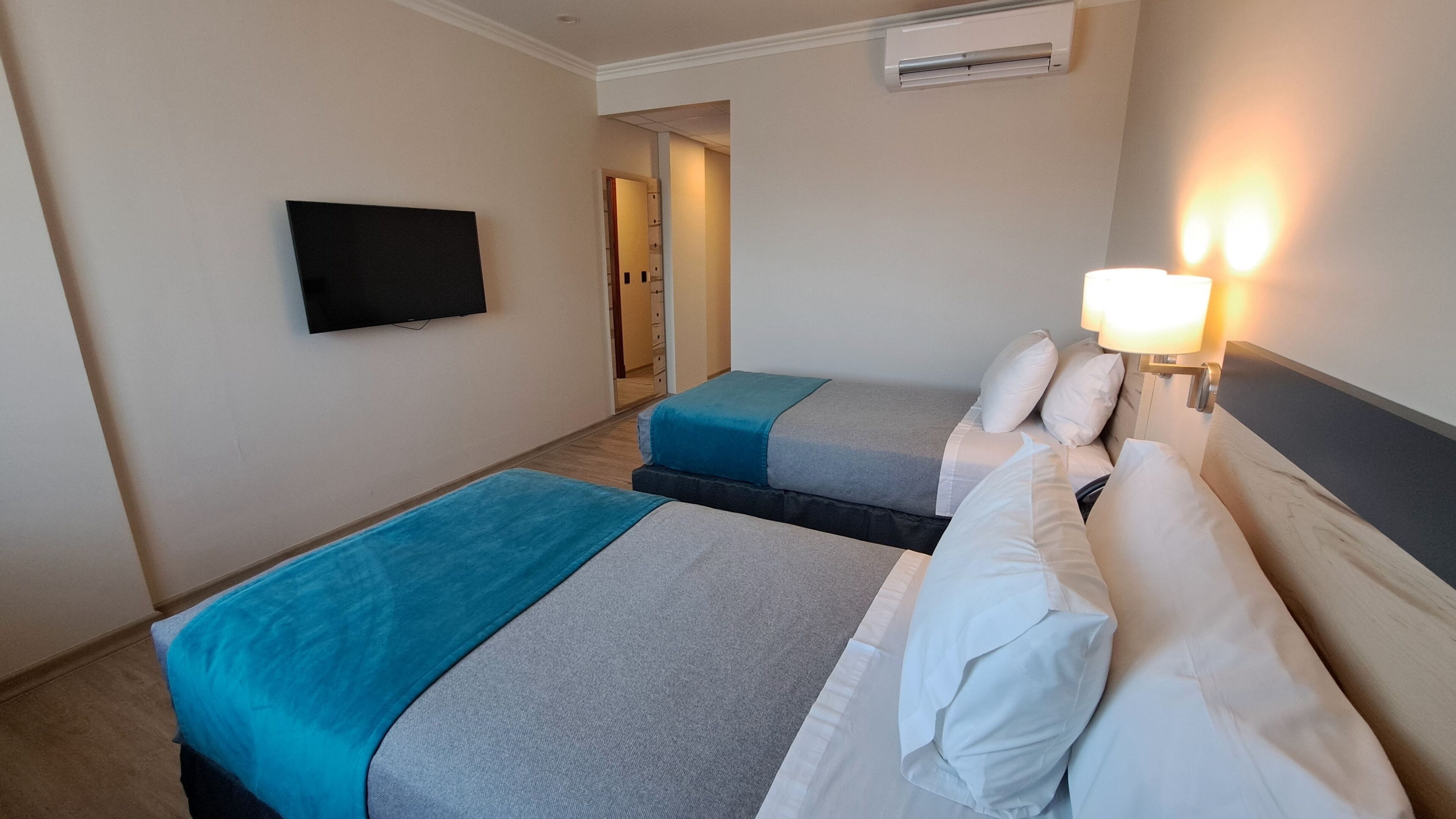 standard double room | minibar, in-room safe, desk, blackout curtains