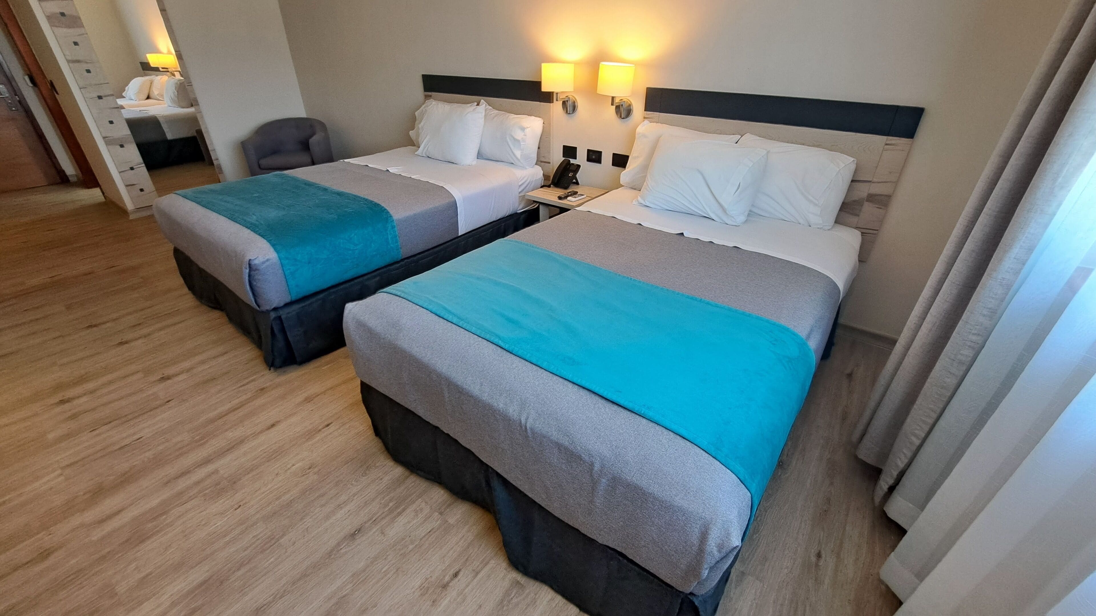 standard double room | minibar, in-room safe, desk, blackout curtains