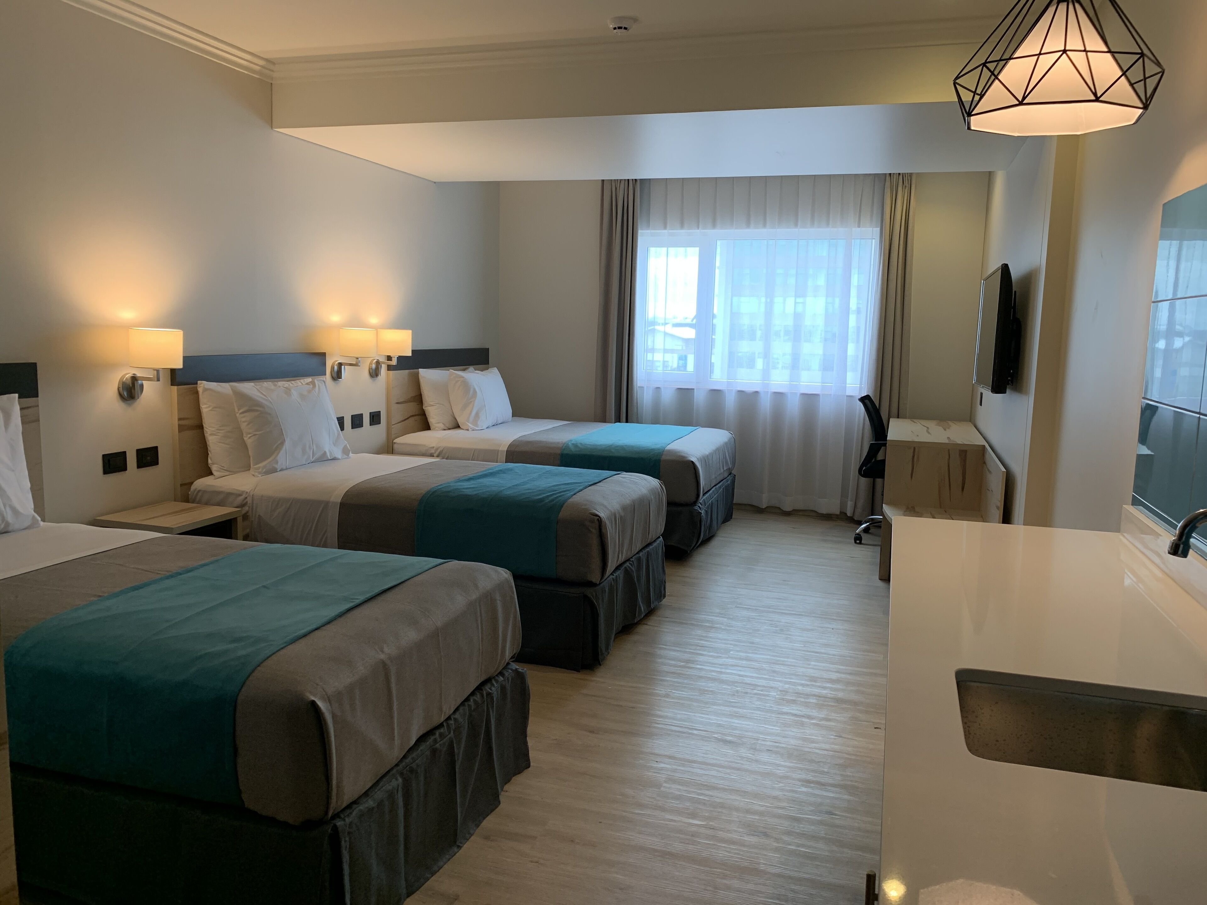 apartment | minibar, in-room safe, desk, blackout curtains