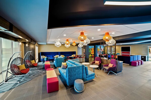 Lobby - Tru by Hilton Franklin Cool Springs Nashville (Franklin)