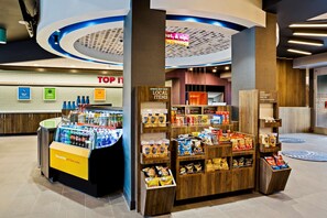 Snack bar - Tru by Hilton Franklin Cool Springs Nashville (Franklin)