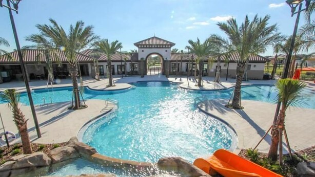 Pool - Enchanting!! 6 Bed 5 Bath House With Pool 1880 (Davenport)