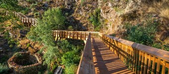 Mountain Retreat Serra da Estrela with Pool for 2 People