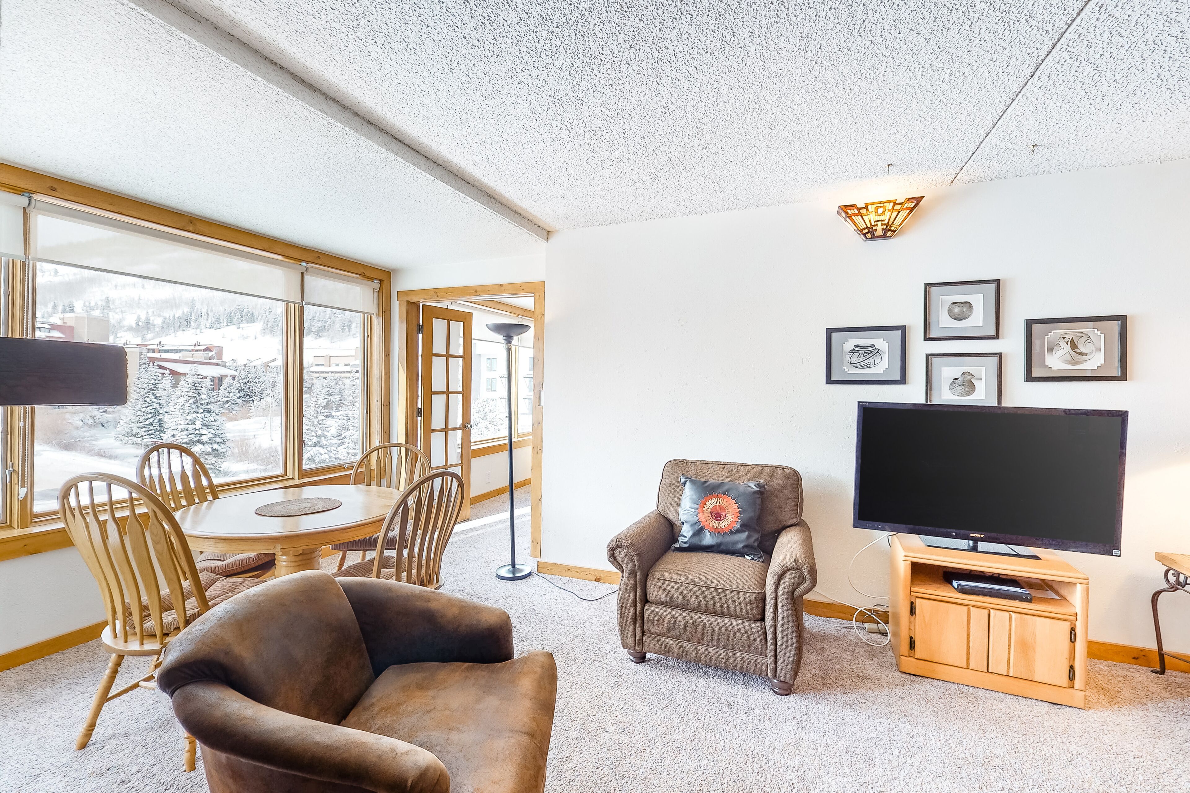 Ski-in/ski-out mountain home with fireplace & private balcony