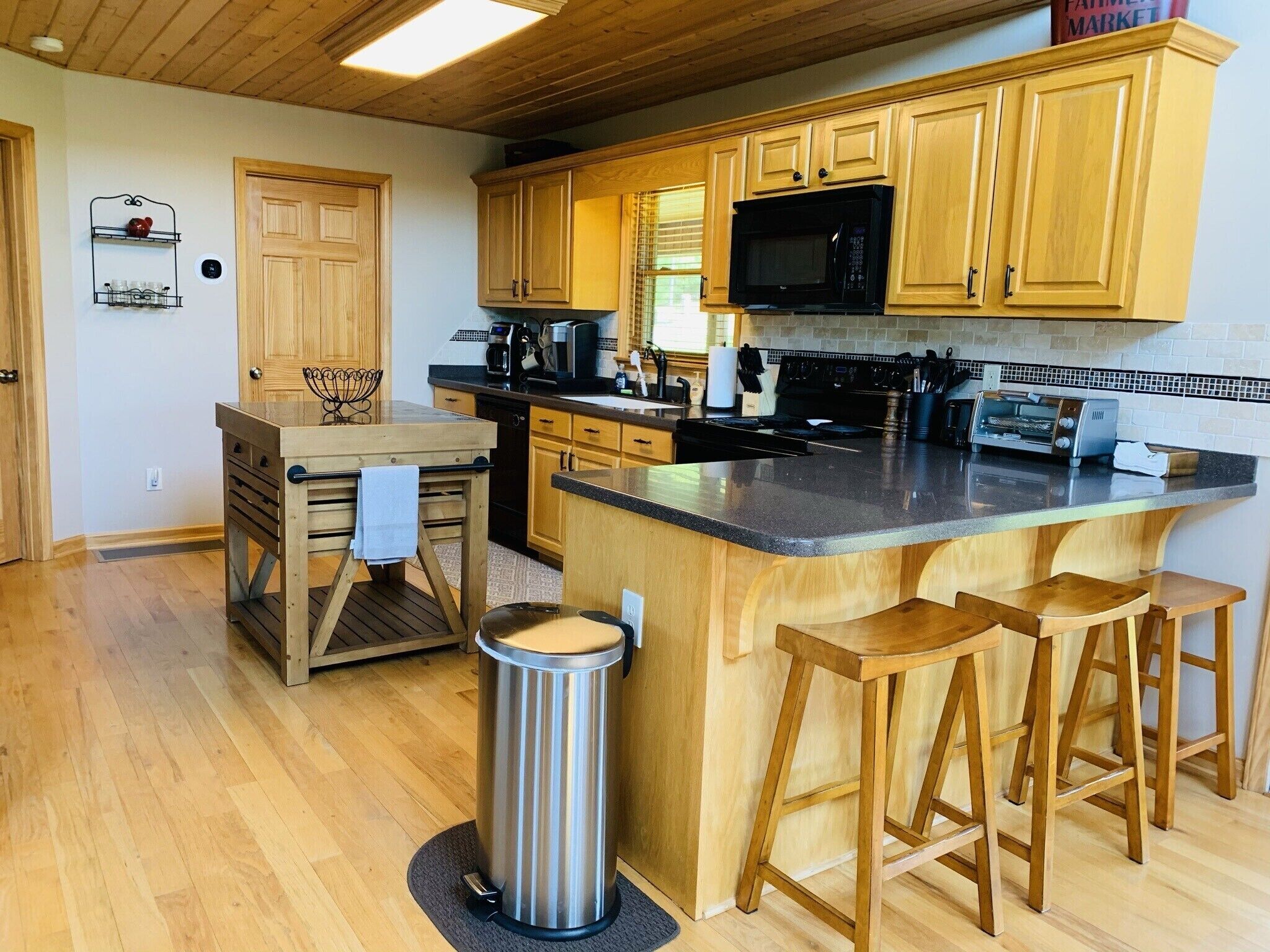 Misty Mountain Cabin w/ gorgeous views  