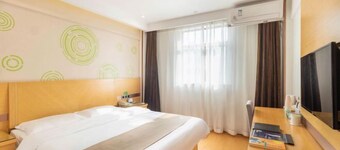 Green Tree Inn (Bengbu Railway Station Bengyi First Affiliated Hospital)