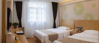 Green Tree Inn (Bengbu Railway Station Bengyi First Affiliated Hospital)
