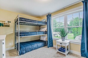 5 bedrooms, free WiFi, bed sheets