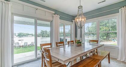 The Heron House @Waldron Lake