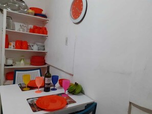 Basic közös hálóterem | Étkező