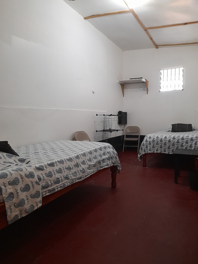 Drifter's Bar by null