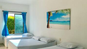 客房內保險箱、免費無線上網、床單