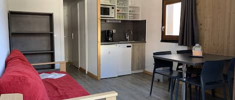 Apartment (0 Bedroom) | Innenbereich