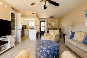 Smart TV - Townhouse in PCB 3 minute walk to the beach (Panama City Beach)