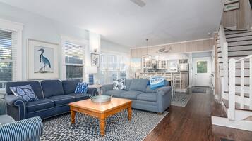 Smart TV, DVD player