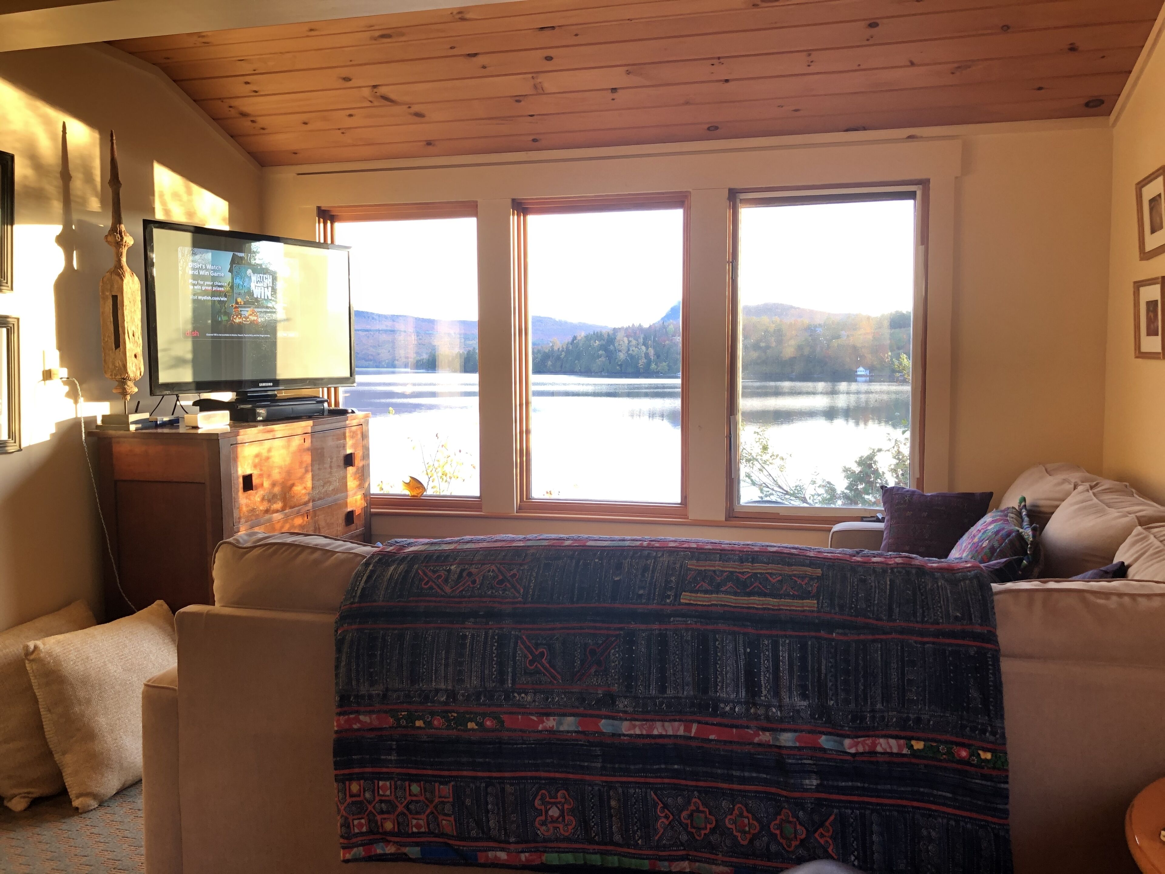 Pisgah Cottage perched on the waters edge of Lake Willoughby