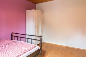 2 soverom, wi-fi (inkludert) og sengetøy