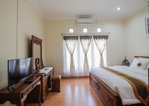บ้านพัก, 3 ห้องนอน | 3 ห้องนอน, เตารีด/โต๊ะรีดผ้า, เตียงเสริม/เปล, Wi-Fi ฟรี