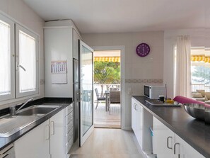 Frigorífic, microones, forn i rentaplats