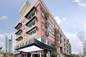 Exterior - Xana Hotelle (Xiamen Railway Station) (Xiamen)