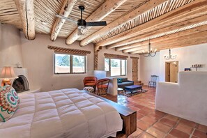 3 chambres, bureau, fer et planche Ă repasser, Wi-Fi gratuit