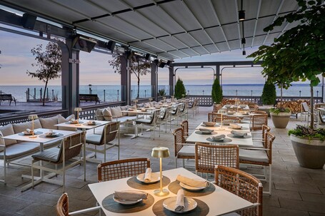 The Pearle Hotel Spa, Autograph Collection - Image 1