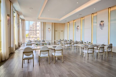 The Pearle Hotel Spa, Autograph Collection - Image 40