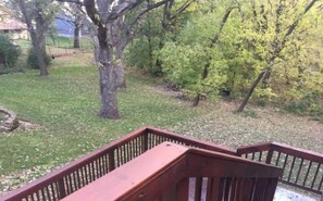 Property grounds - Cozy Private Executive Suite, Private Entrance (North Saint Paul)