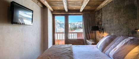 2 quartos, Wi-Fi de cortesia, roupa de cama