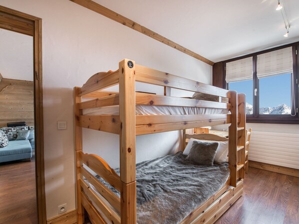 2 habitaciones, wifi gratis y ropa de cama