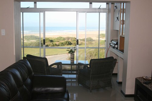 Beach Front Apartment close to the beach with magnificent sea views.