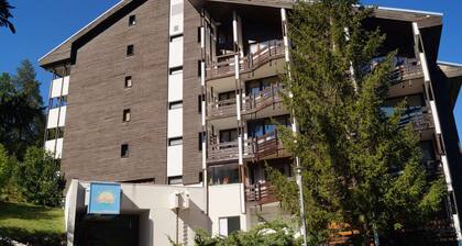 Renoviertes Studio an Piste, Parkplatz inklusive