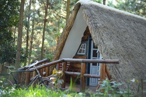 Exterior - Nyungu Yamawe Forest Park (Kitukutwe)