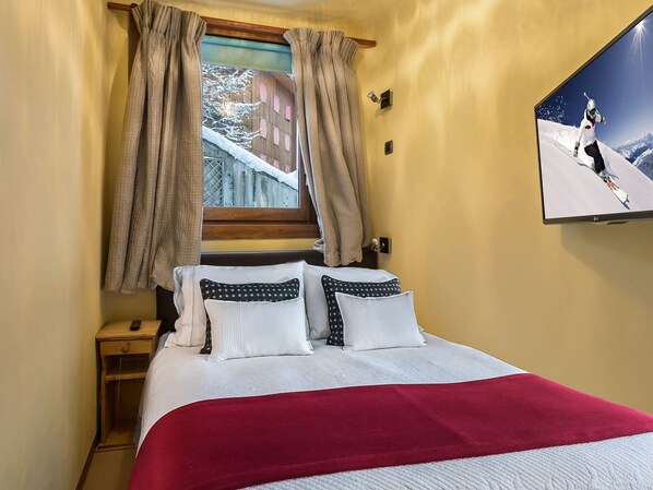 1 多间卧室、免费 WiFi、床单