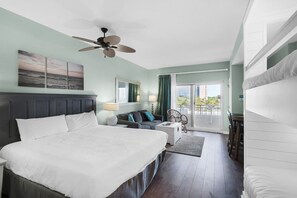 Ferros/tábuas de passar roupa, Wi-Fi de cortesia, roupa de cama