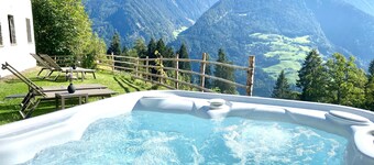 Casa de vacaciones " Bergsuite" con vistas a la montaña, balcón, jardín y Wi-Fi