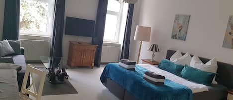 1 bedroom, free WiFi, bed sheets