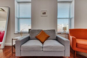 Téléviseur, chaîne audio