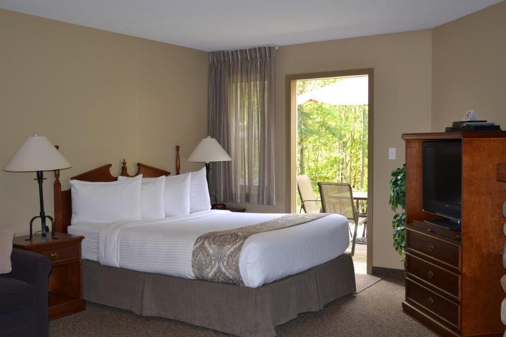 deluxe single room | free wifi