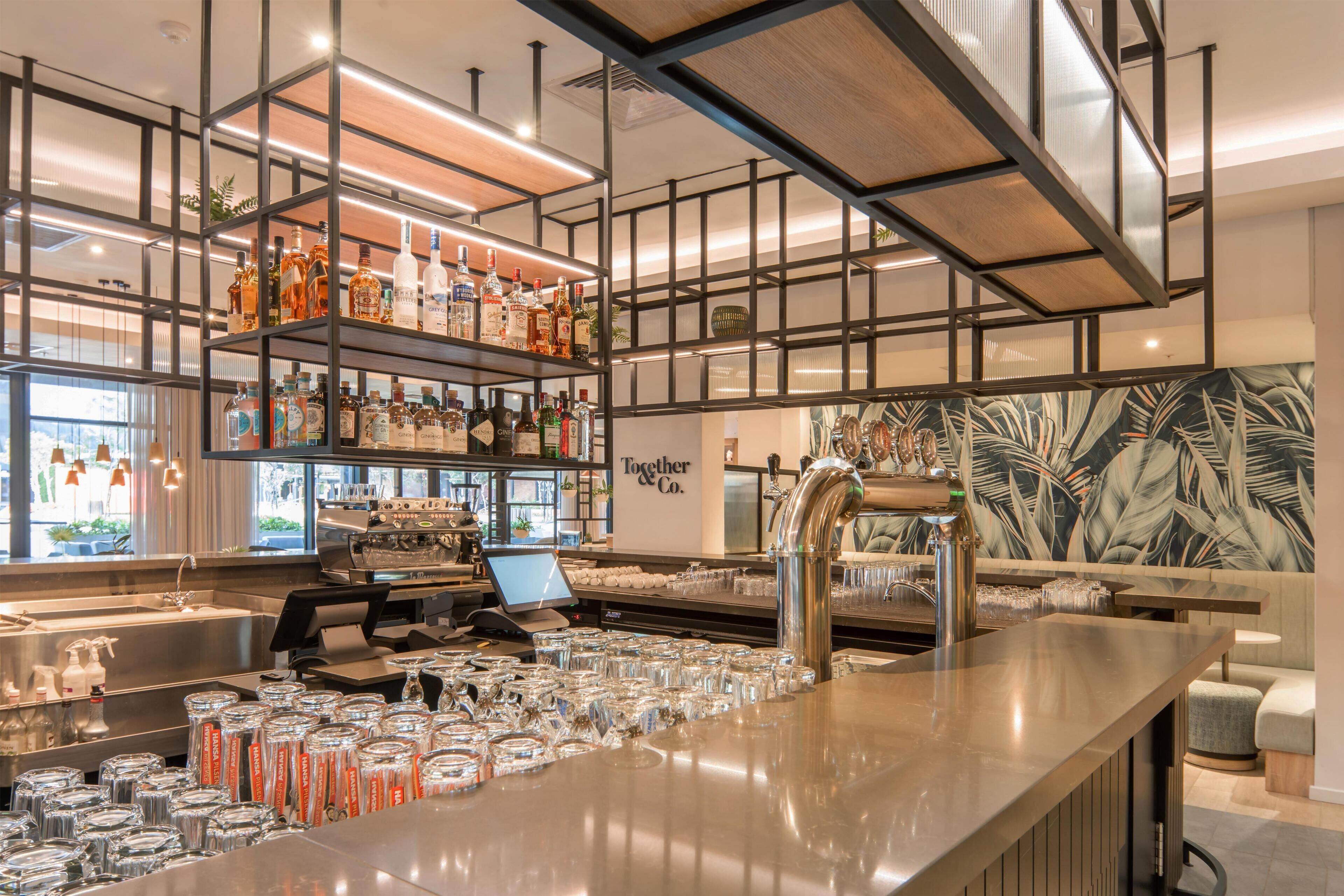 Lobby lounge