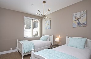 Condo, 3 Bedrooms | 3 bedrooms, iron/ironing board, free WiFi, bed sheets - Sun Vail 14a 3 Bedroom Condo by RedAwning (Vail)