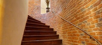 Very large property, Old town ultra central with main Square/mountain view