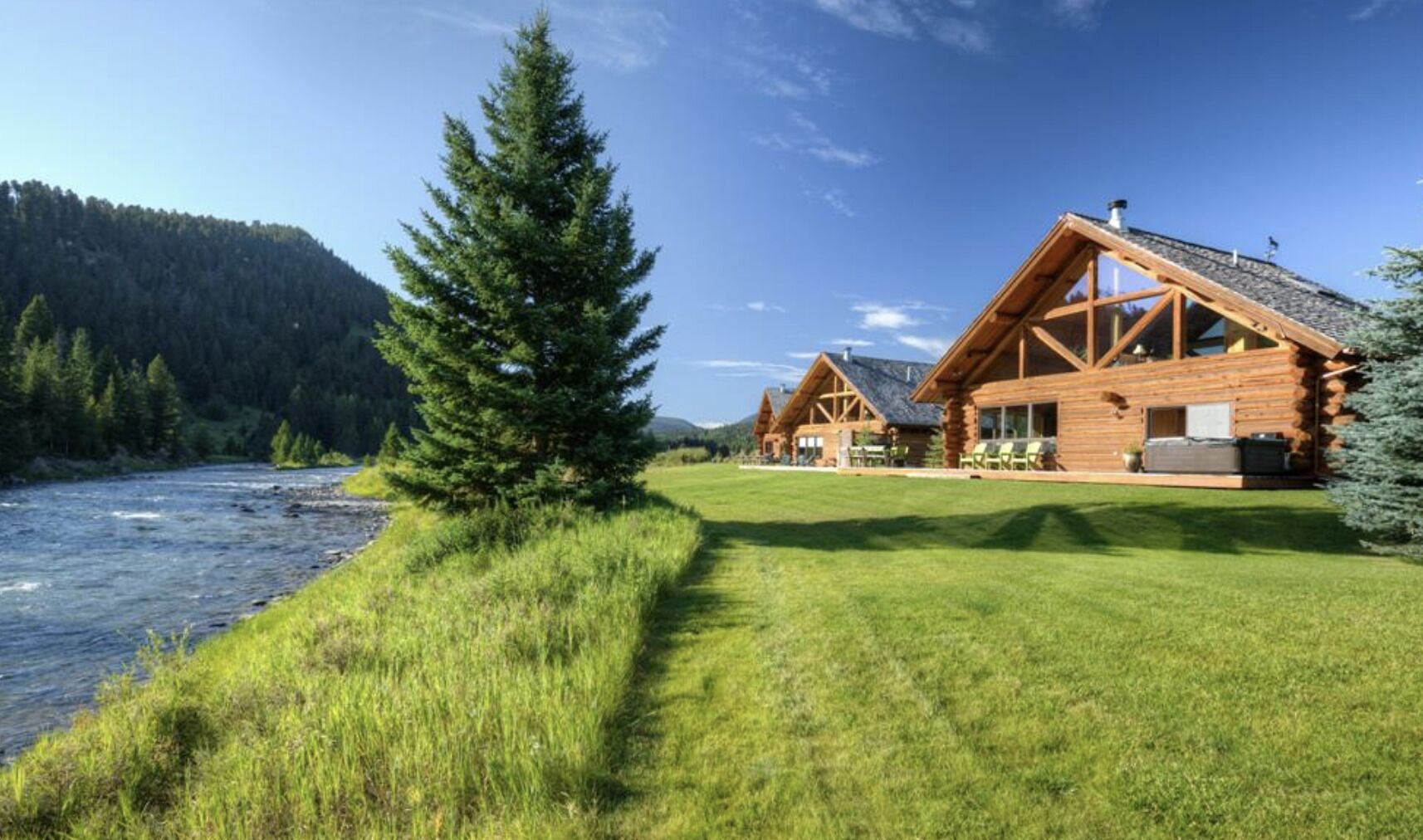 Big Sky, Montana Luxury Riverfront Home 