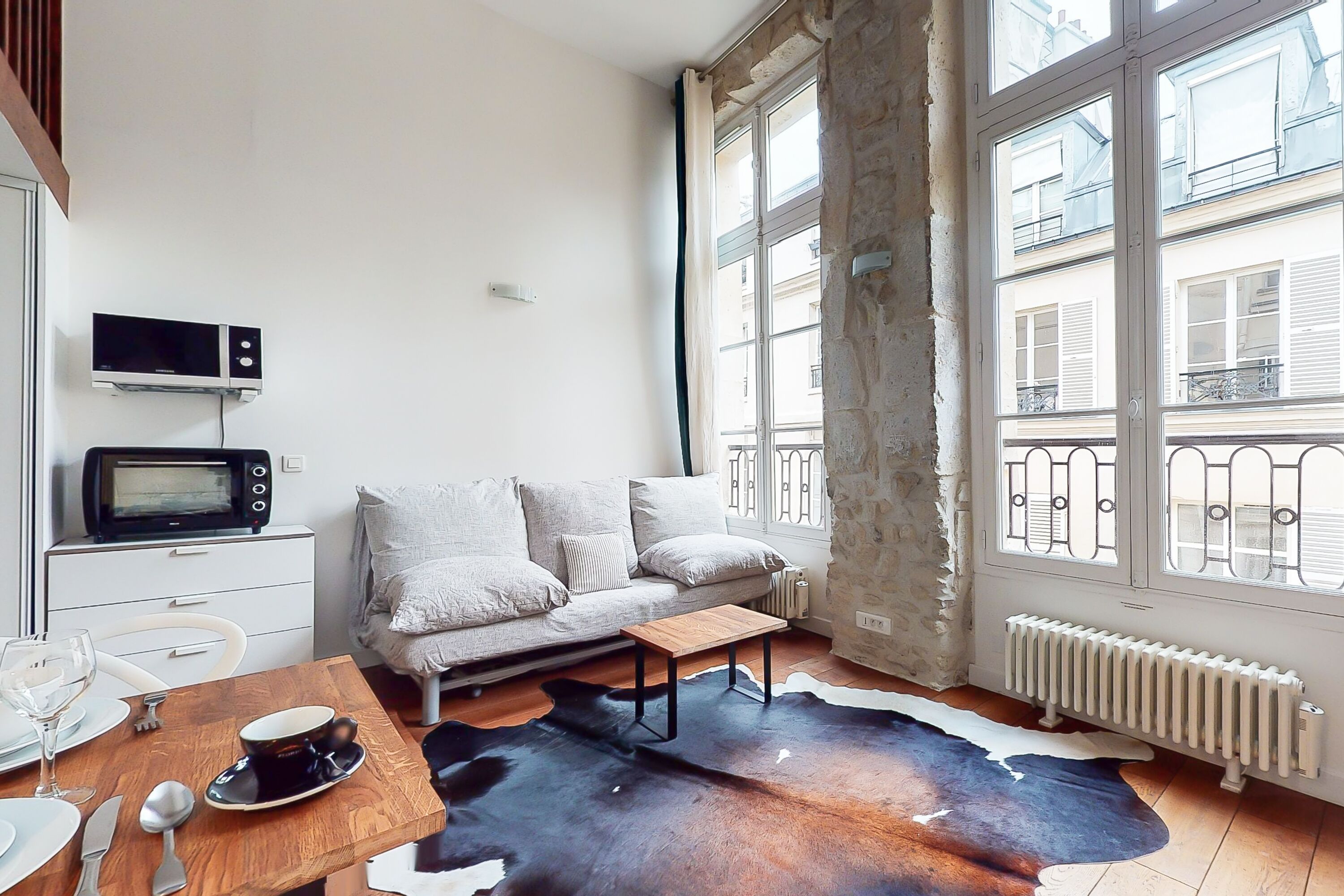 R&R Concierge: AC Calm, Saint Paul Marais, 2Guests