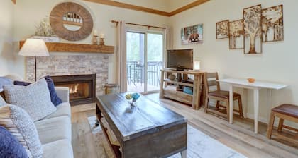 NEW! Mountain Condo, Outdoor Hot Tubs, Stunning Summer Views - 201C