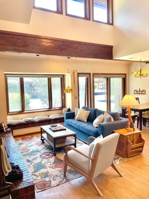 Smart TV, fireplace, table football, books